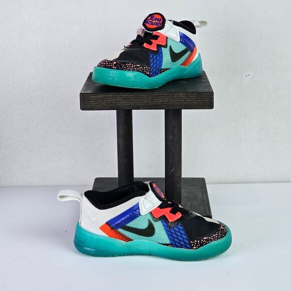 Nike Space Jam x LeBron 18 Low 'Lola Bunny' DJ3762-115, 6C, EUC - Picture 2 of 9